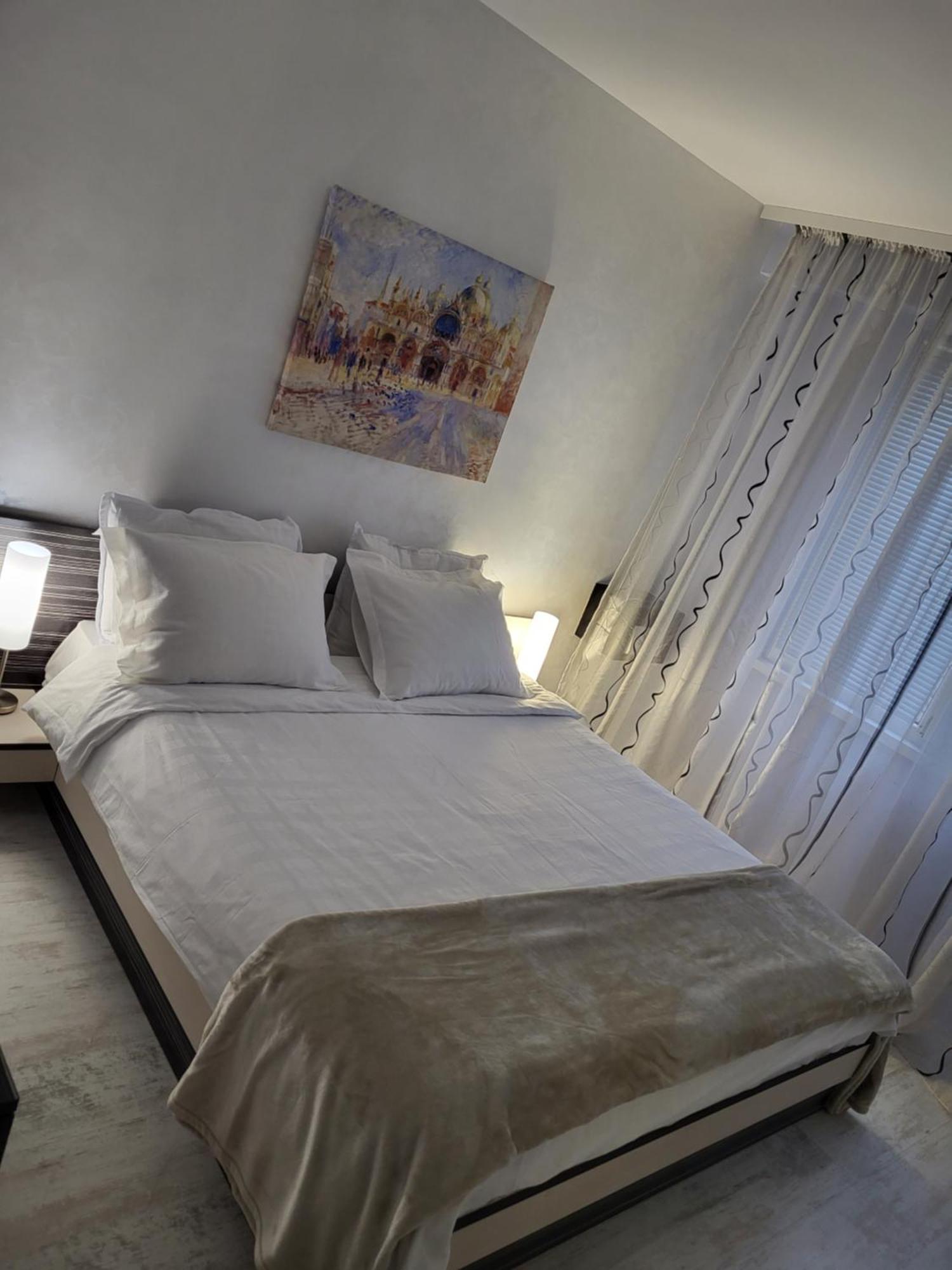 Luny Apartment Ρούσε Εξωτερικό φωτογραφία
